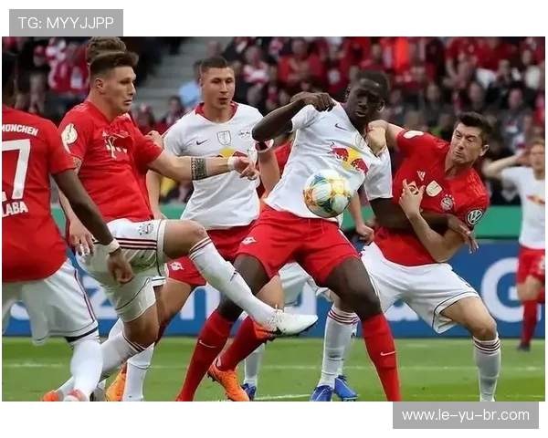 德甲争冠白热化:多强缠斗悬念持续升级 德甲争冠白热化:多强缠斗悬念持续升级